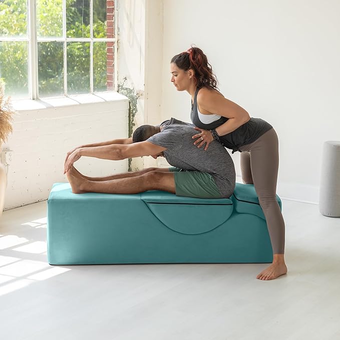Avana Kami Convertible Chaise/Bed Bench for Yoga & Massage - 2-in-1 End of Bed Ottoman with Concealed Fold Out Yoga Lounge Chair, Microvelvet Blue